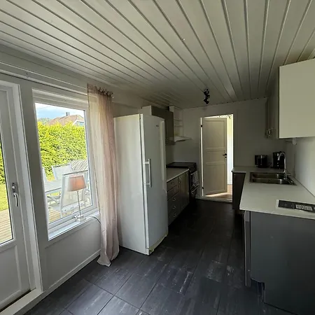 Apartment In Mjondalen