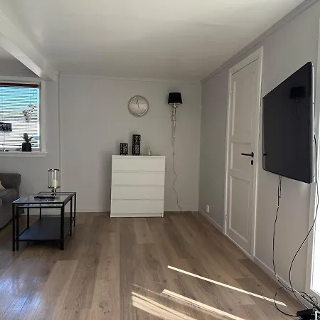 Apartment In Mjondalen *